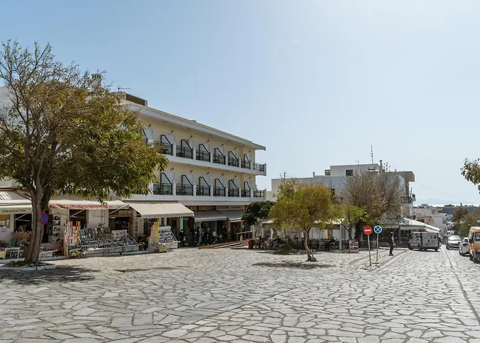 En Tino 3 Pensionat 3*